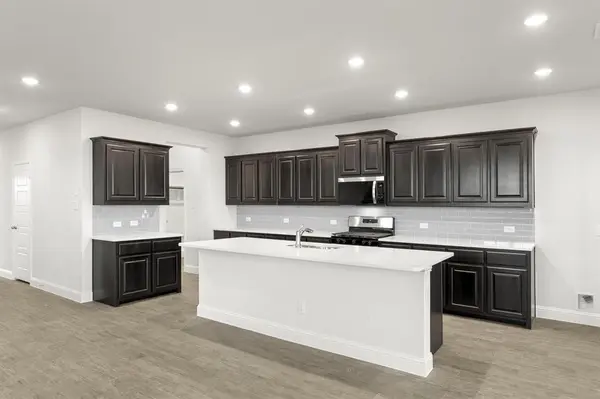 Balch Springs, TX 75181,125 Meadow Road