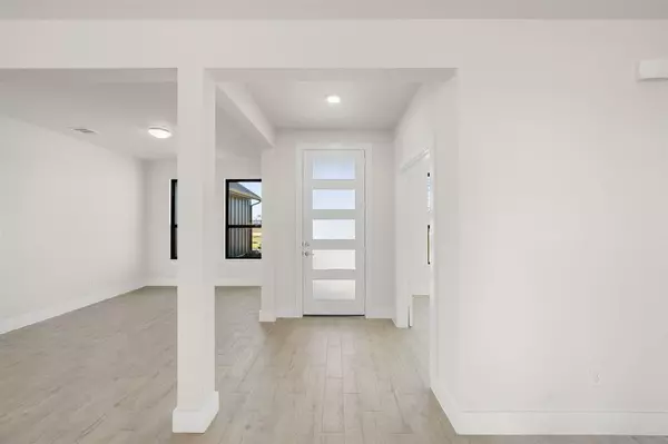 Palmer, TX 75152,2361 Oak Knoll Drive