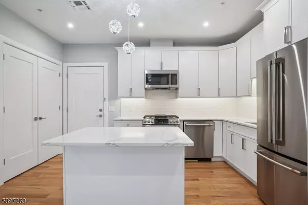 Bloomfield Twp., NJ 07003,106 Montgomery St