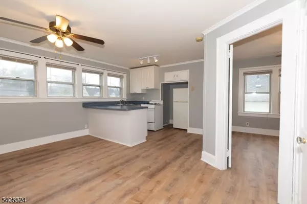 Garwood Boro, NJ 07027,252 Beech Ave