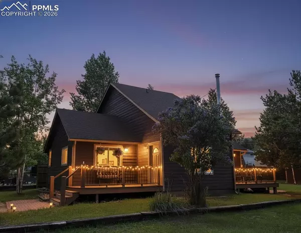 215 S Park ST, Woodland Park, CO 80863