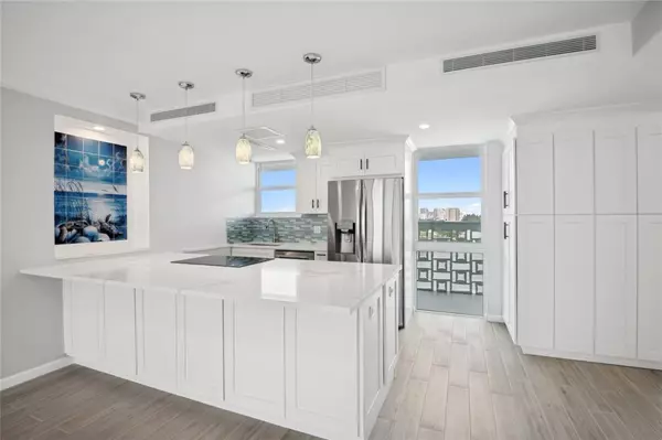 Fort Lauderdale, FL 33316,1900 S Ocean Dr #905