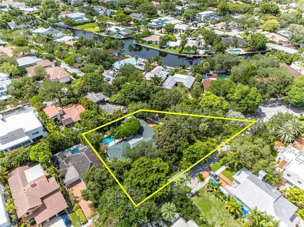 Fort Lauderdale, FL 33316,1017 SE 13th Ter