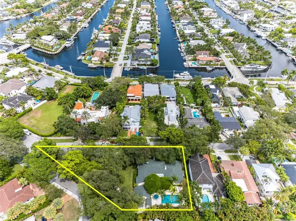 Fort Lauderdale, FL 33316,1017 SE 13th Ter