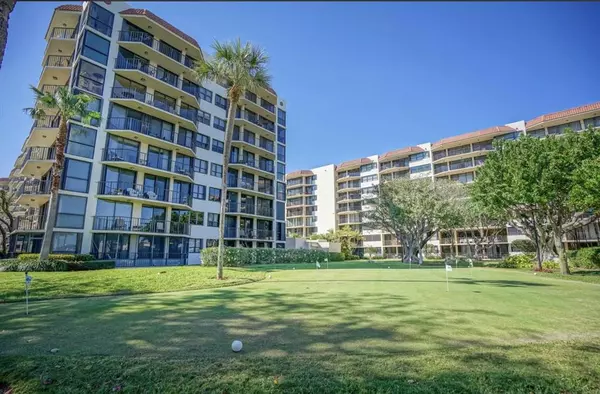 Boca Raton, FL 33487,859 Jeffery St #214