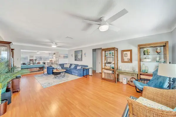 Lighthouse Point, FL 33064,2611 NE 53rd St