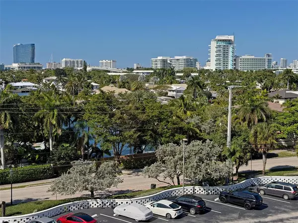 Fort Lauderdale, FL 33316,1900 S Ocean Dr #611