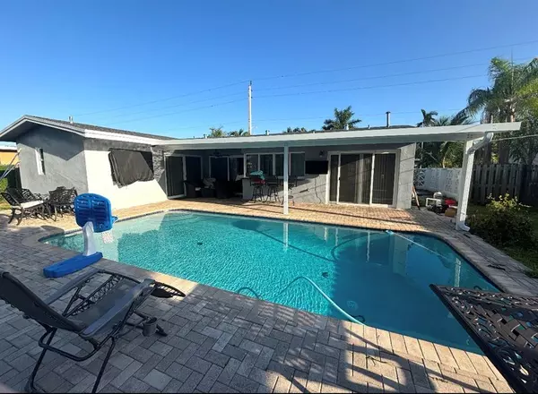 8337 NW 25th Ct, Sunrise, FL 33322