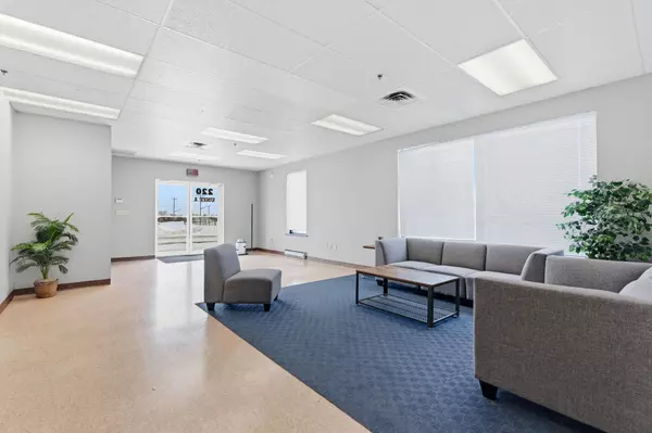 Goderich, ON N7A 3X8,220 Huckins ST #1