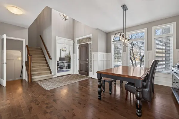 Middlesex Centre, ON N0L 1R0,56 Fieldstone CRES S