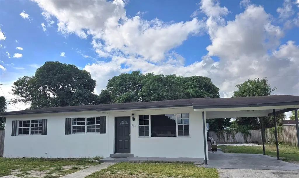 Miami Gardens, FL 33055,18422 NW 42ND CT