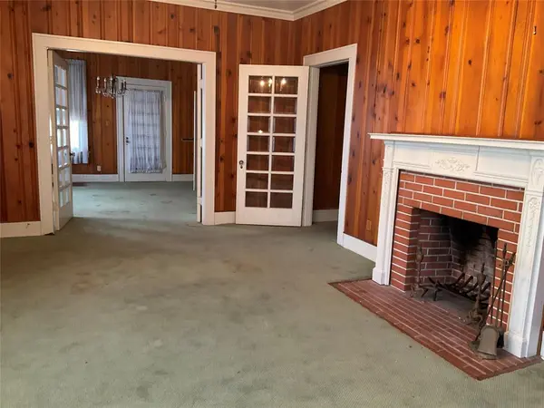 Corsicana, TX 75110,1303 W 3rd Avenue