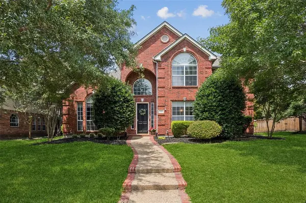 7913 Morningdew Drive, Plano, TX 75025