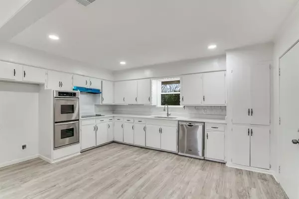 Rowlett, TX 75088,4110 Skyline Drive