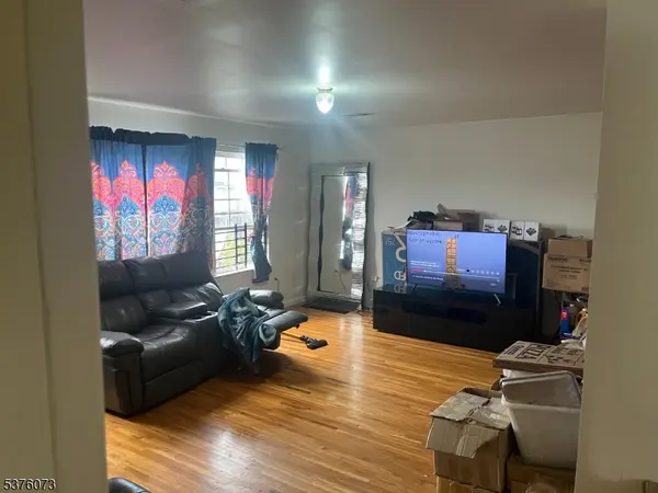 Newark City, NJ 07108,896-898 S 16Th Str