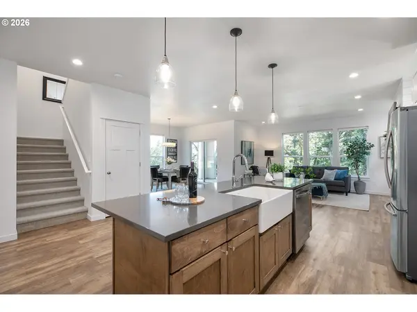 995 SE OLIVE WAY, Estacada, OR 97023