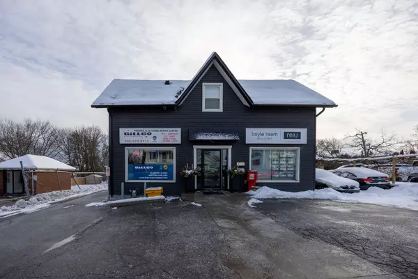Clarington, ON L1C 1N4,113 King ST E