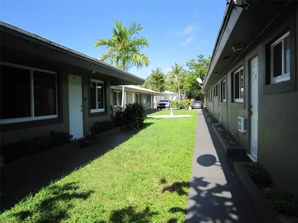 Fort Lauderdale, FL 33304,1129 NE 16th Ave #1-5