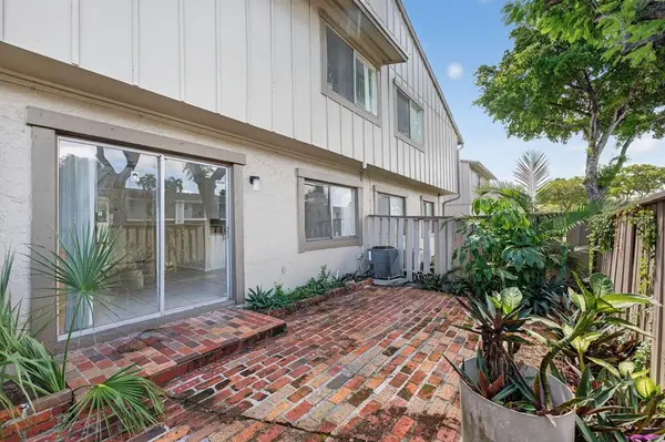 Lauderhill, FL 33313,2218 NW 58th Ave #27A