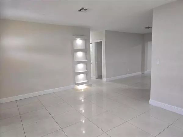 Miami Gardens, FL 33055,18422 NW 42ND CT