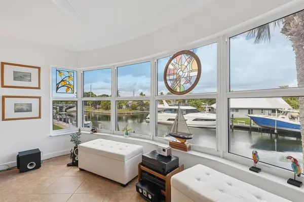 Fort Lauderdale, FL 33308,3031 NE 51st St #201w