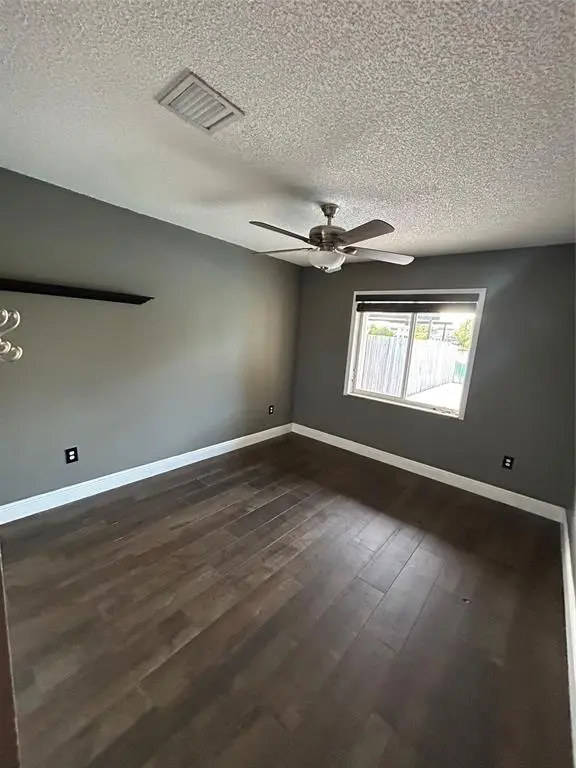 Pembroke Pines, FL 33029,414 SW 205th Ave