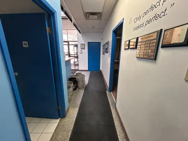 Brampton, ON L7A 1B1,36 Van Kirk DR