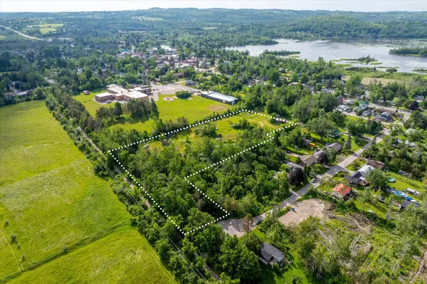 Kawartha Lakes, ON K0L 2W0,N/A Alma ST N