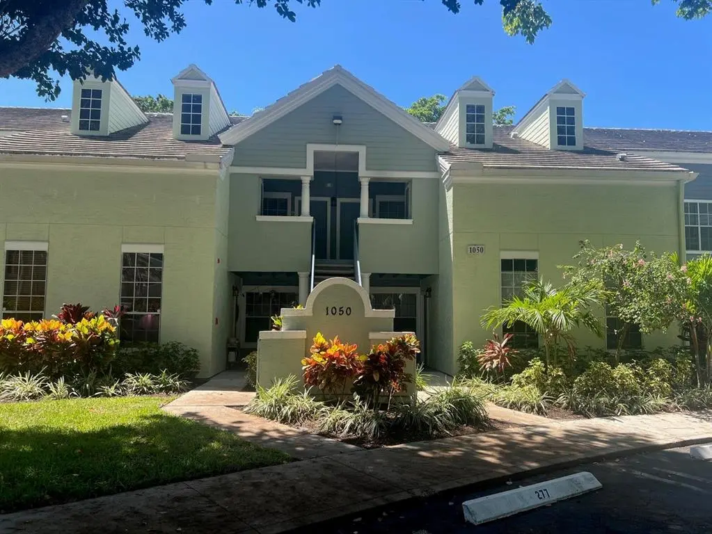 Delray Beach, FL 33444,1050 Crystal Way #D