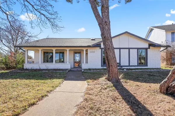 Carrollton, TX 75007,2308 Stonebrook Circle