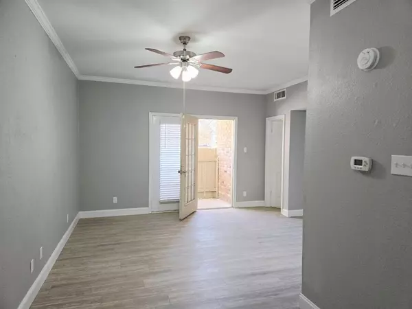 Dallas, TX 75248,5325 Bent Tree Forest Drive #1129