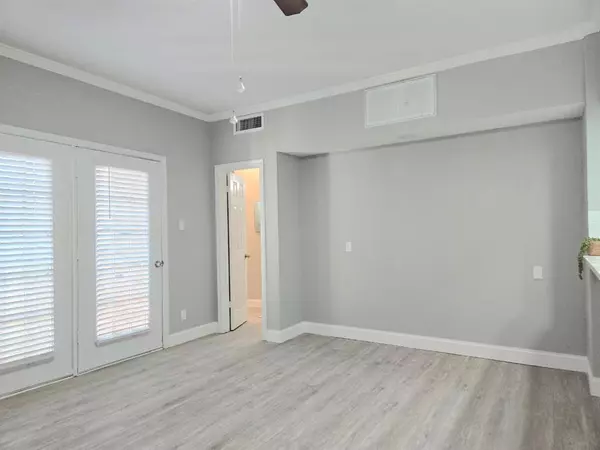 Dallas, TX 75248,5325 Bent Tree Forest Drive #1129