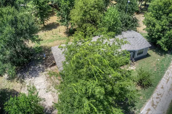 Lone Oak, TX 75453,3910 High Land Drive