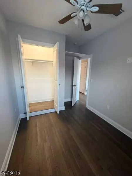 Hawthorne Boro, NJ 07506,144 N 8Th St #2