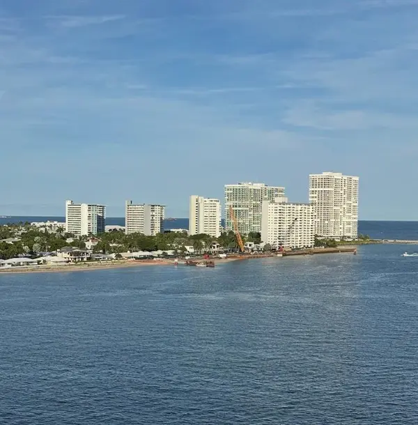 Fort Lauderdale, FL 33316,1900 S Ocean Dr #712