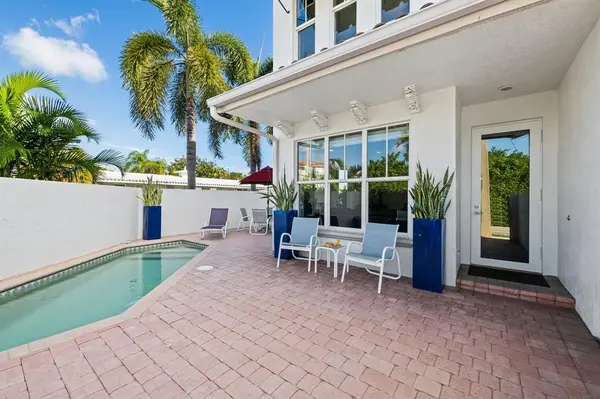 844 N Victoria Park Rd, Fort Lauderdale, FL 33304