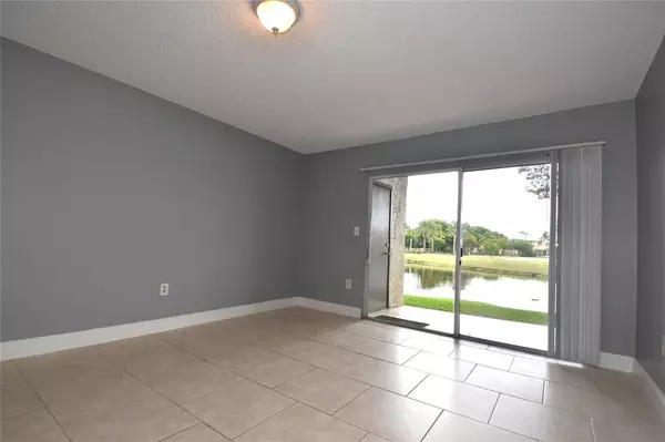 Pembroke Pines, FL 33025,231 SW 113th Way #231