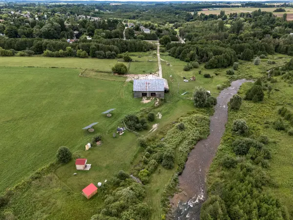 21 STATION ST, Amaranth, ON L9W 0V2