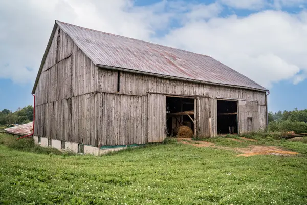 21 STATION ST, Amaranth, ON L9W 0V2