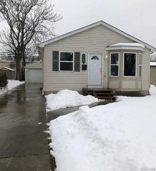 Ferndale, MI 48220,3363 McDowell ST