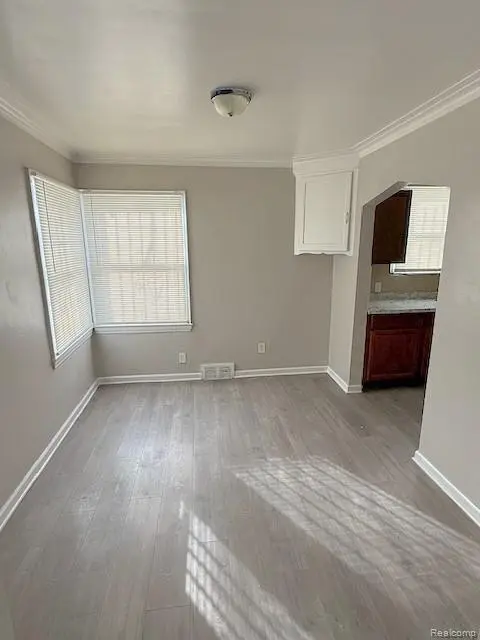 Detroit, MI 48213,12809 Kilbourne ST