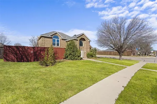 Lewisville, TX 75067,2044 Hillshire Drive