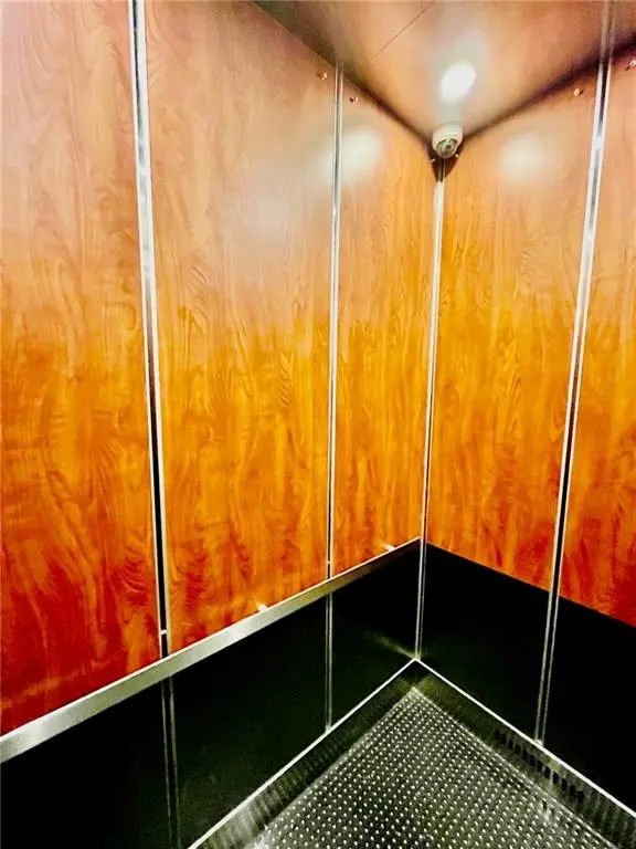 Brooklyn, NY 11235,2330 Voorhies AVE #1C