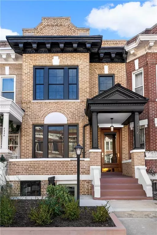 2236 Vanderveer PL, Brooklyn, NY 11226
