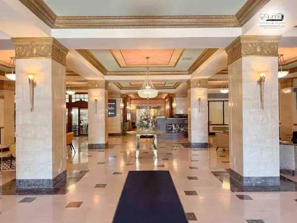 15 E Kirby ST, Detroit, MI 48202