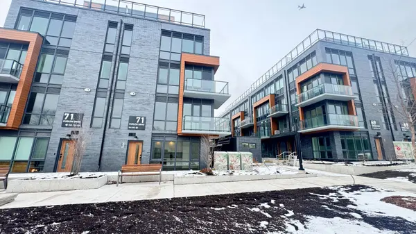 Toronto, ON M3A 0B2,71 Curlew DR #85