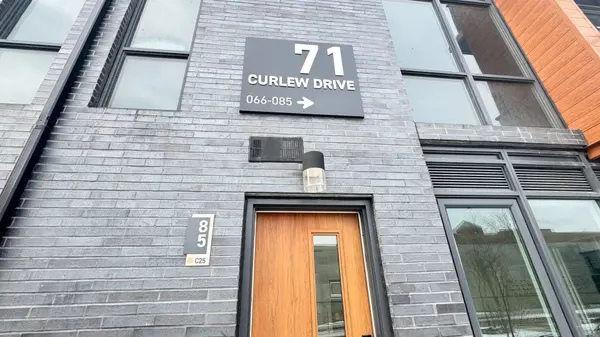 Toronto, ON M3A 0B2,71 Curlew DR #85