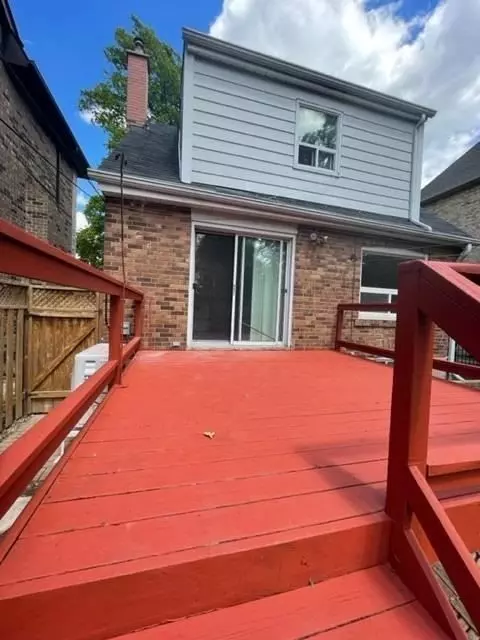 Toronto C07, ON M2M 1J3,117 Patricia AVE