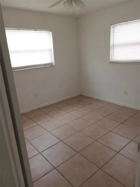 Lake Worth Beach, FL 33460,1805 Douglas St