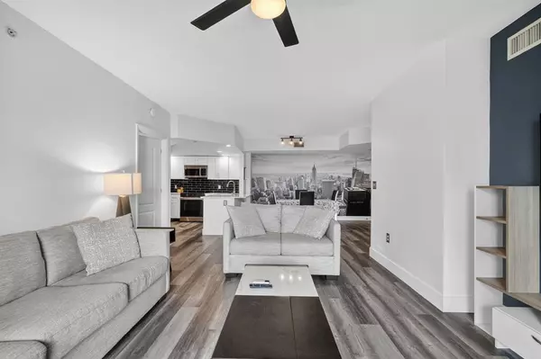 Fort Lauderdale, FL 33301,110 N Federal Hwy #602